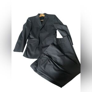 JNY City jones New York charcoal gray pinstripe jacket pants suit size 40R